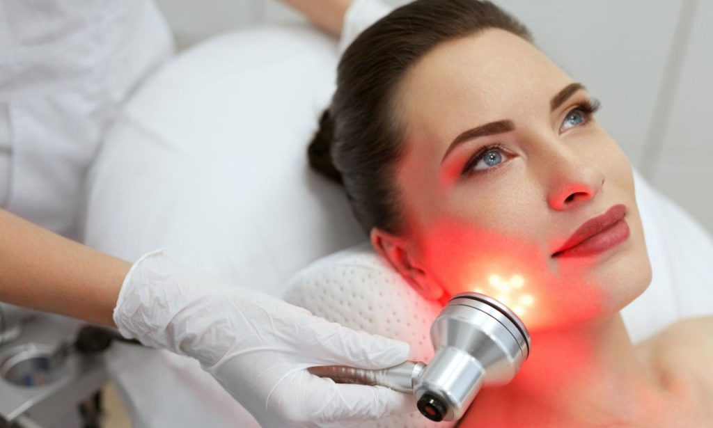 How to Start a Red Light Therapy Business